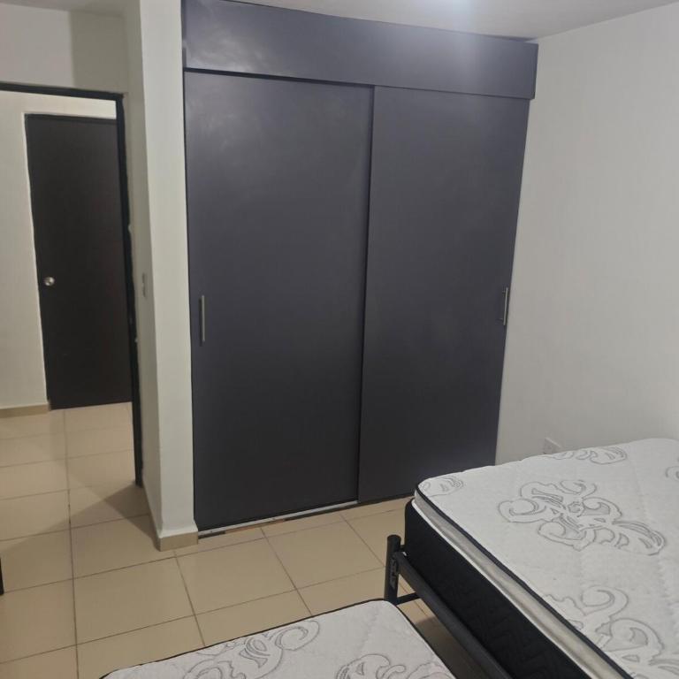 Casa Siena 3 bedrooms Close to the airport - Three-Bedroom House - 11