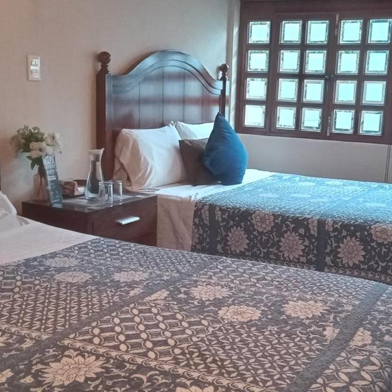 Bed and Breakfast Pecarí - Deluxe Queen Room with Two Queen Beds - 13