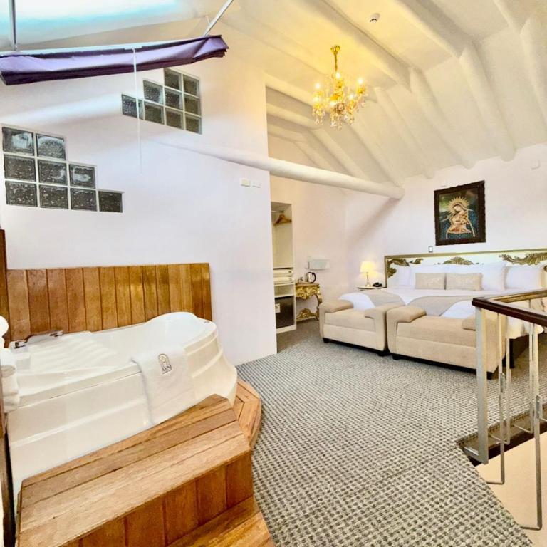 Ayni Boutique Hotel - Suite Deluxe con bañera de hidromasaje - 5