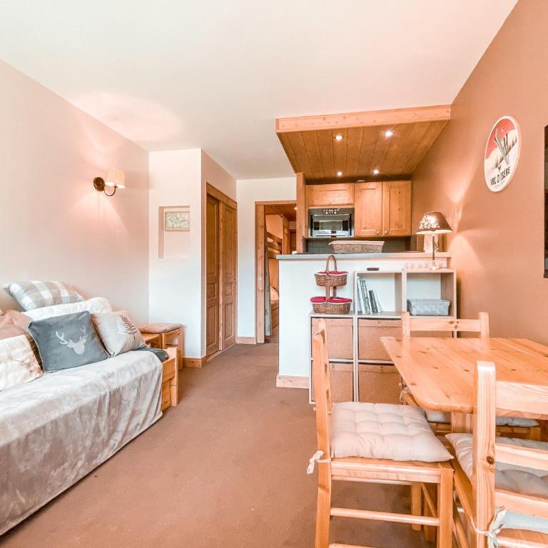 Appartement calme 2 pièces, 6 personnes, garage, Val d'Isère - FR-1-411-992 - Apartment - 2