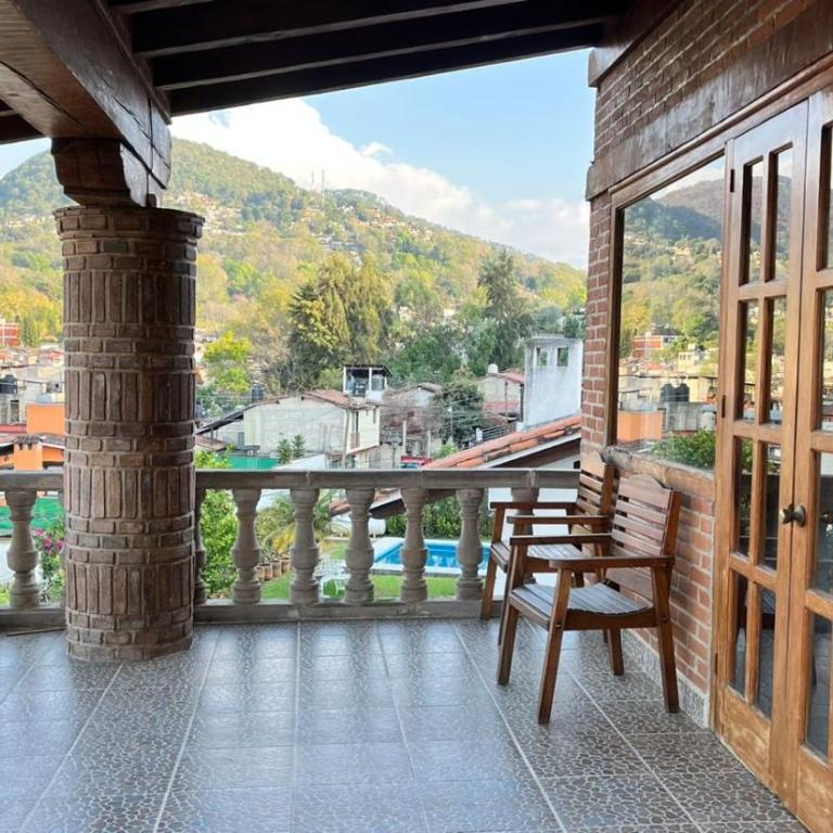 Casa Zaragoza - Three-Bedroom House - 21