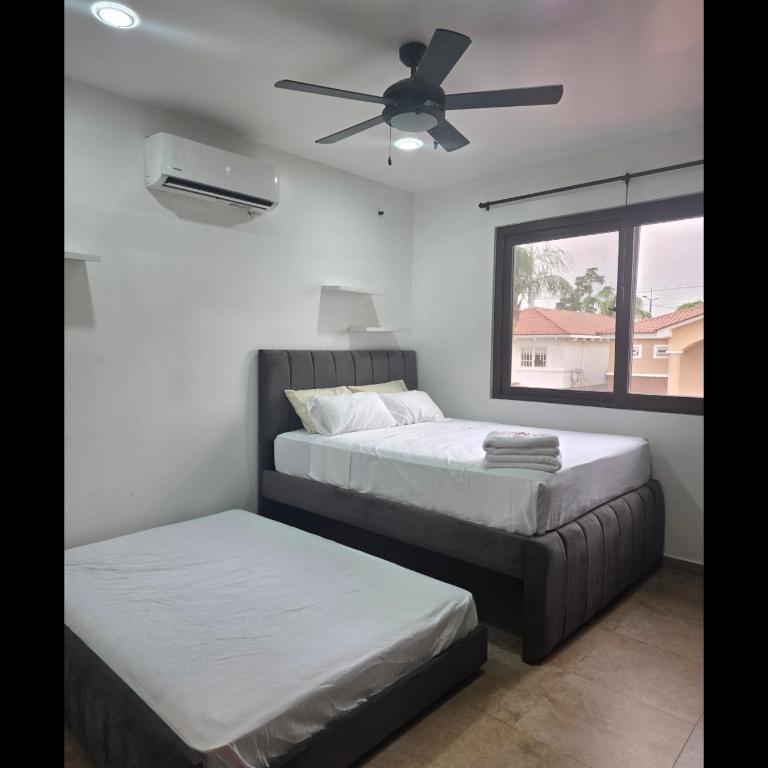 Via Samborondón Ciudad Celeste, Tipo Mansión, 5 camas, 4 hab, piscina gym - Villa - 94