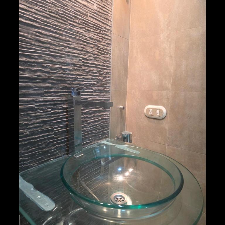 Via Samborondón Ciudad Celeste, Tipo Mansión, 5 camas, 4 hab, piscina gym - Villa - 91