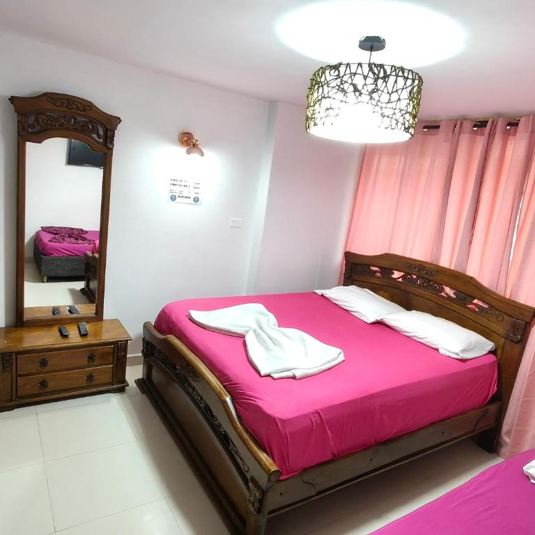 Nabusimake suites lady - Double Room with Extra Bed - 4