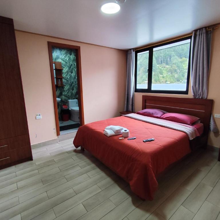 Hostal California AC-DC - Standard Double Room - 3