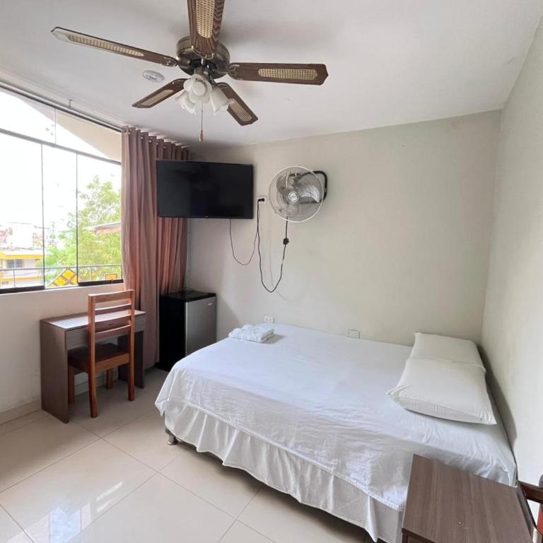 Hospedaje bolognesi - Double Room with Balcony - 7