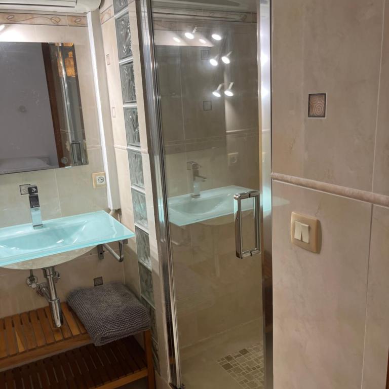 Appartement dans villa vue mer piscine partagée - Appartement - Vue sur Mer - 20