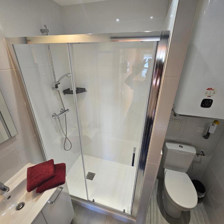 Location au pied du circuit - Studio Lit King-Size Deluxe - 3