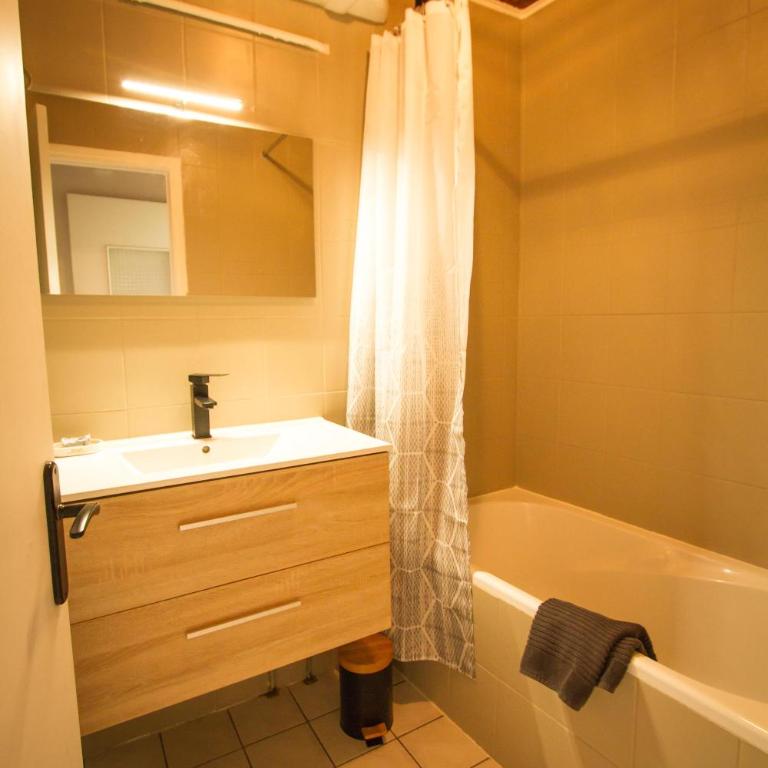 Bed and Breakfast Les Airelles - Appartement avec Terrasse - 5