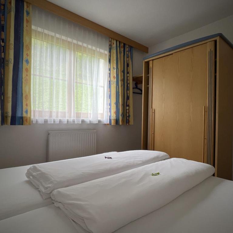 Chasa Monthani - Apartment A mit 2 Schlafzimmern und Balkon - 6