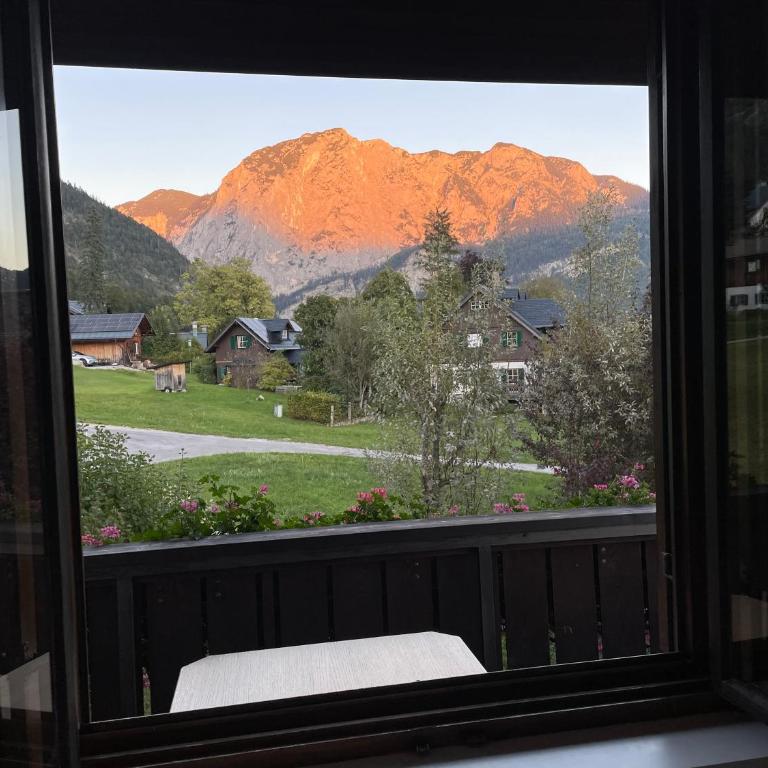 Ferienwohnung Elisabeth - Three-Bedroom Apartment with Balcony - 6