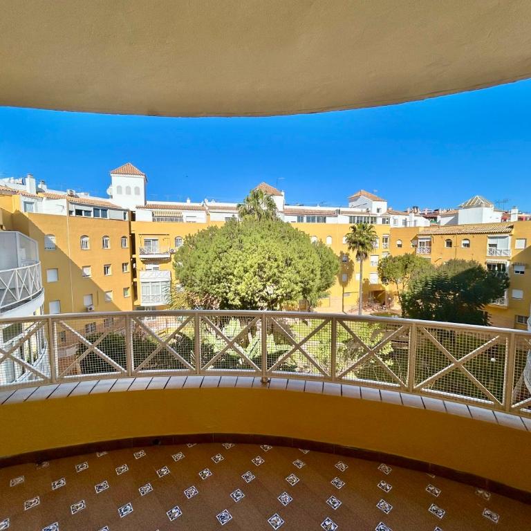Gatu VILLA ANTILLAS parking gratis preferentemente mayores de 25 años y familias - Apartamento de 2 dormitorios con terraza - 16