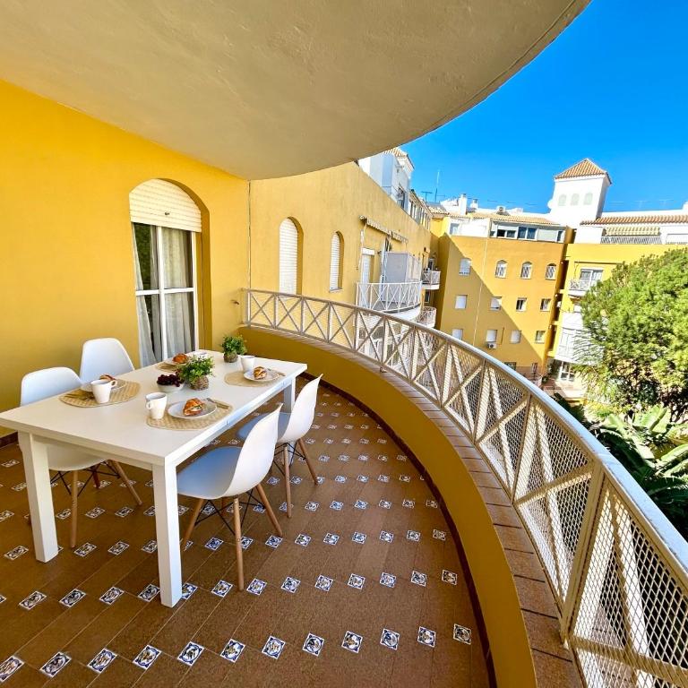 Gatu VILLA ANTILLAS parking gratis preferentemente mayores de 25 años y familias - Apartamento de 2 dormitorios con terraza - 12