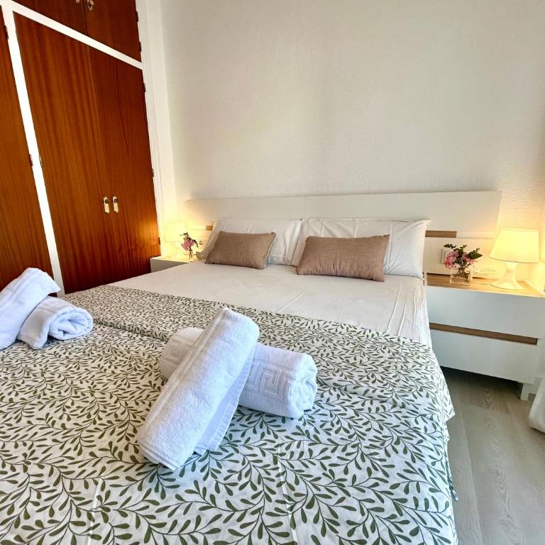 Gatu VILLA ANTILLAS parking gratis preferentemente mayores de 25 años y familias - Apartamento de 2 dormitorios con terraza - 5