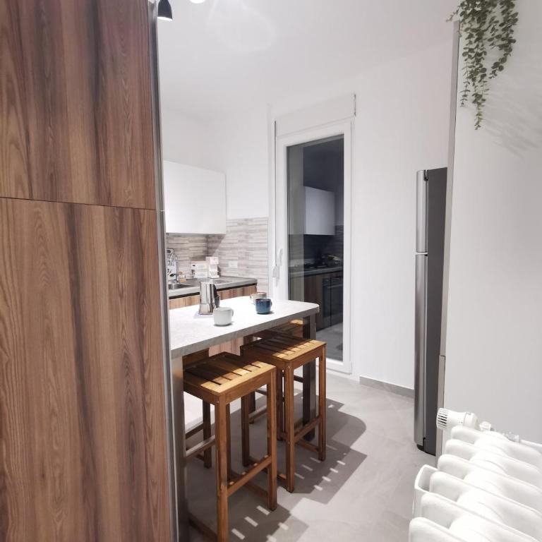 Casa Ventitreesimo Trieste - Appartamento con 4 Camere da Letto e Balcone - 13