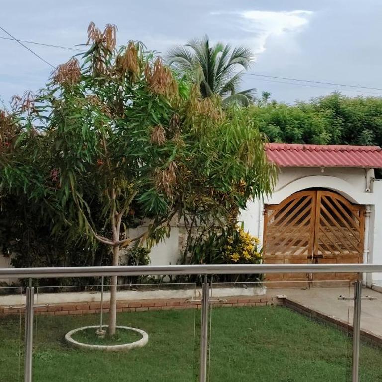Espectacular casa, vista al mar y piscina privada - Casa de 4 dormitorios - 5