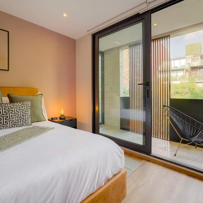 Capitalia Galileo 3BR Views Parking & Balcony - Apartment - 16