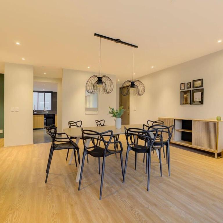 Capitalia Galileo 3BR Views Parking & Balcony - Apartment - 30