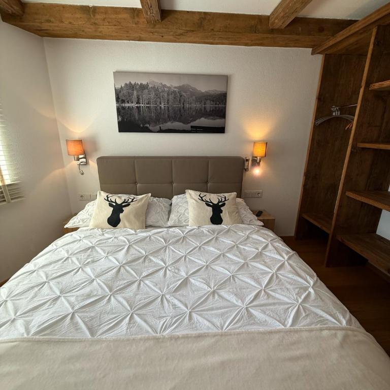 Luxus Ferienwohnung Almhütte - Deluxe Apartment - 22