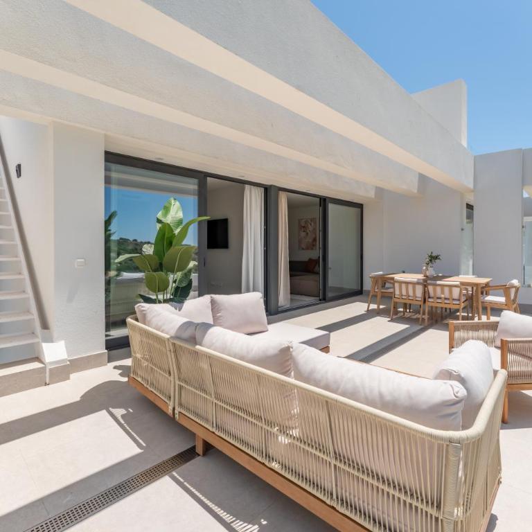 Ático Dúplex Azahar Estepona 5 - Apartamento Premium de 3 dormitorios con vistas al resort - 3