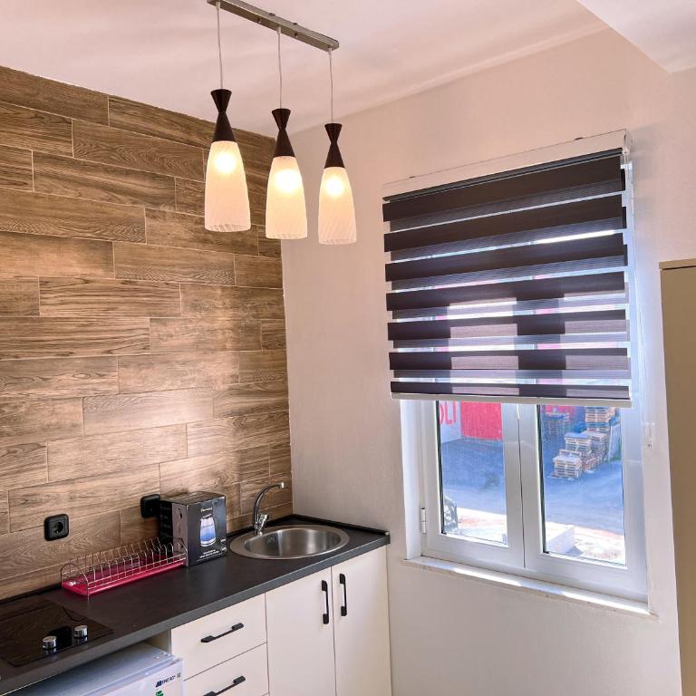 Addy House - Komfor Trokrevetna Soba - 2
