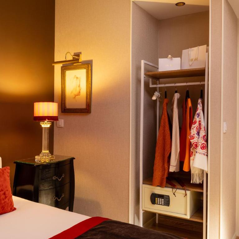Hotel Des Deux Continents - Suite - 2