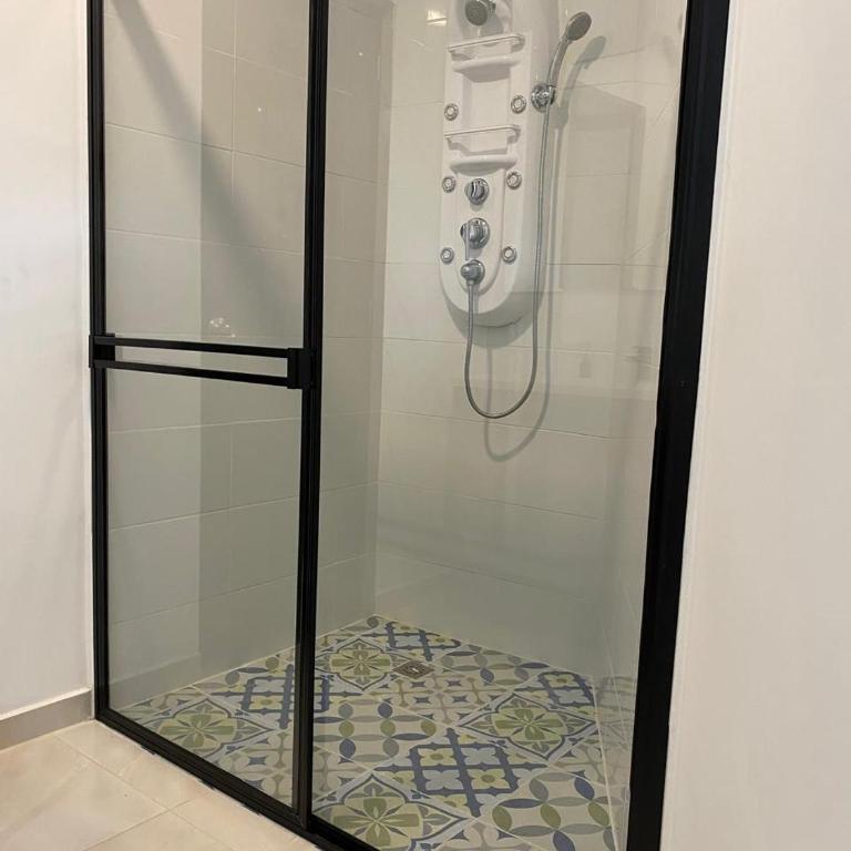 TURULEKA Hostel - Habitación Doble Deluxe - 8