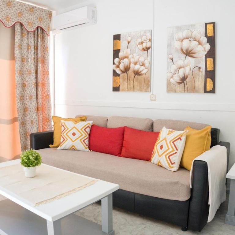 Benal Beach sunny apt with sea views - Apartamento de 1 dormitorio - 2