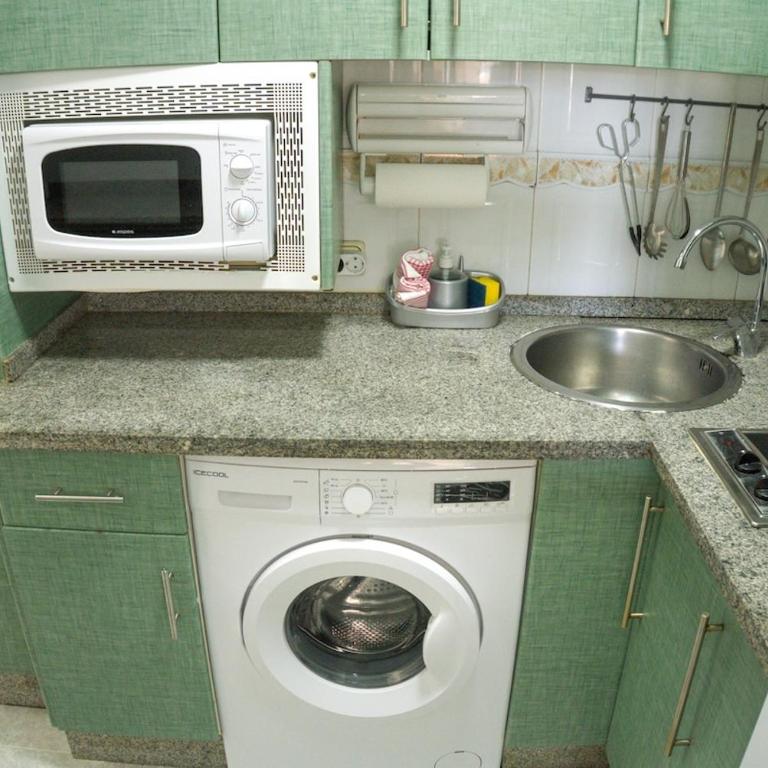 Benal Beach sunny apt with sea views - Apartamento de 1 dormitorio - 18