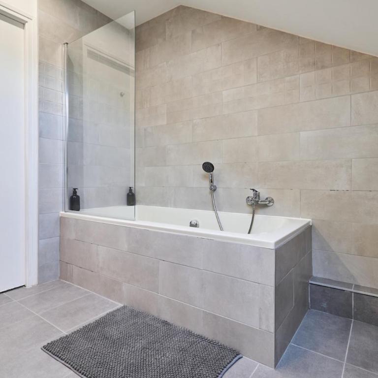 Le Cliquot - Maison - Spa - Jardin - Parking Gratuit - Villa 3 Chambres - 58