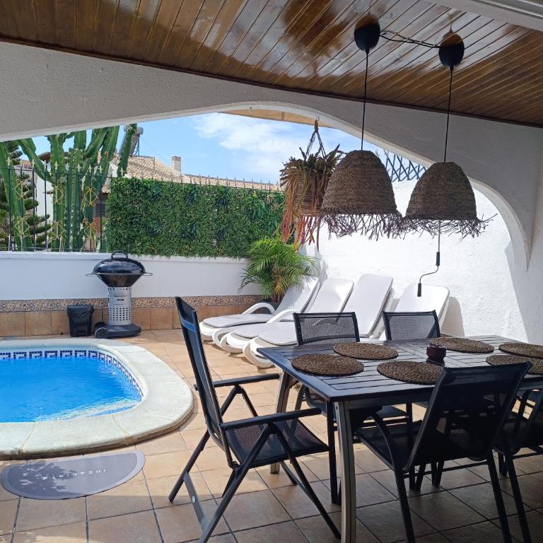 Beautiful Holiday Villa with heated private pool, Los Cristianos - Casa de 3 dormitorios - 6