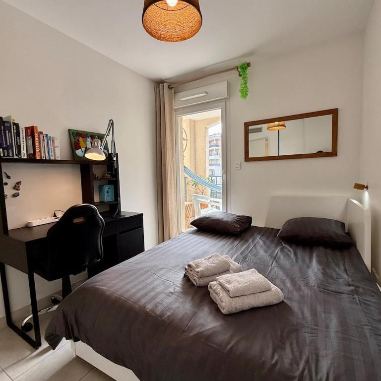 Moderne - Terrasse - Vidéo Projecteur - Apartment mit 2 Schlafzimmern - 15