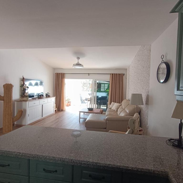 Beautiful Holiday Villa with heated private pool, Los Cristianos - Casa de 3 dormitorios - 22