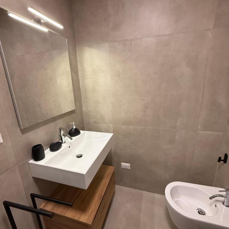 Mare e Lava House - One-Bedroom Apartment - 16