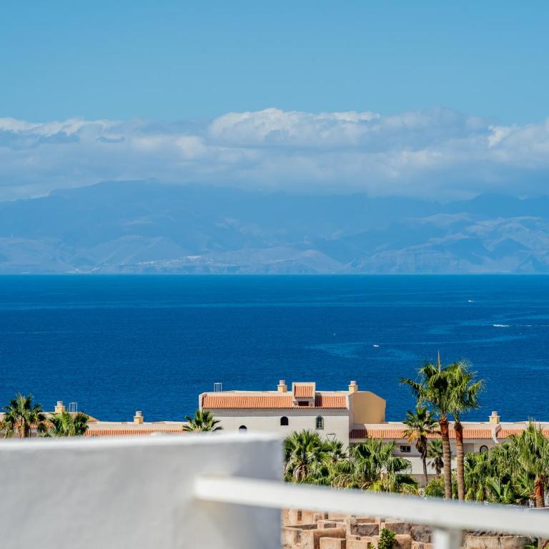 Renovated apartment with sunny terrace and ocean views in Malibu Park Tenerife - Apartamento de 1 dormitorio - 42
