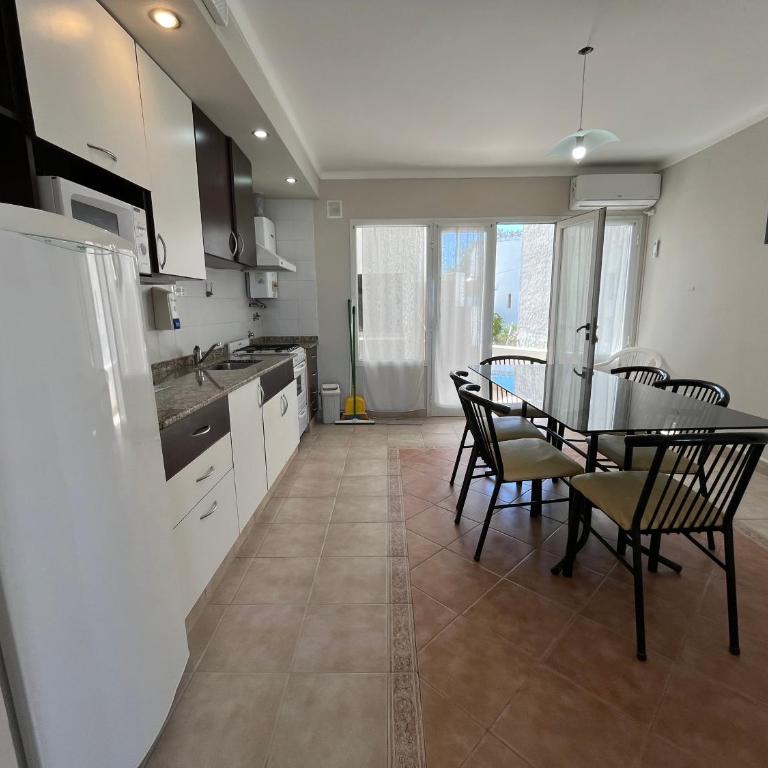 Complejo LA OMA, ubicado a 400 mts del mar con estacionamiento privado - Apartamento de 2 dormitorios - 16