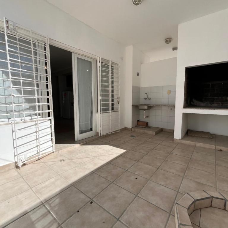 Complejo LA OMA, ubicado a 400 mts del mar con estacionamiento privado - Apartamento de 2 dormitorios - 33
