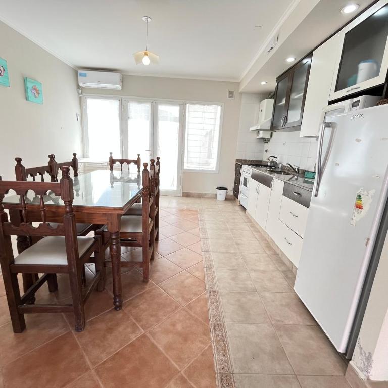 Complejo LA OMA, ubicado a 400 mts del mar con estacionamiento privado - Apartamento de 2 dormitorios - 25