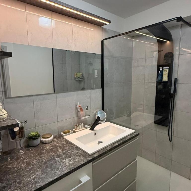 Modern apartment with sunny terrace - Appartement 2 Chambres - 6