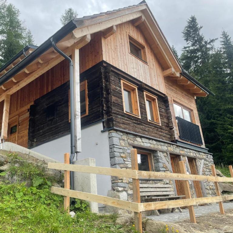 Kesselgrubenhütte - Deine Auszeit auf der Alm - Ferienhaus - 2