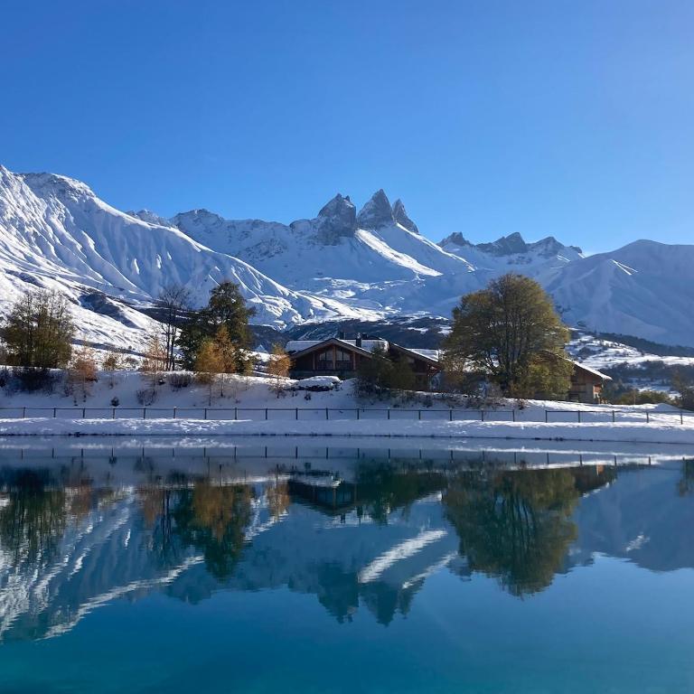 Le Zelfée appartement de 4 personnes à Albiez-Montrond - Appartement 1 Chambre - Vue sur Jardin - 38
