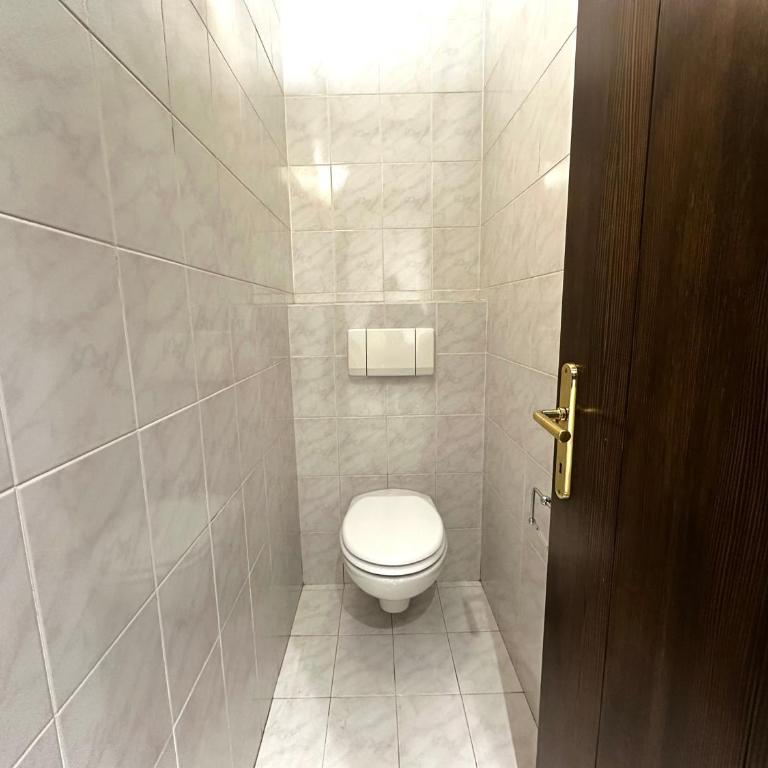 Appartamento Terme - Appartamento con 3 Camere da Letto e Vista Montagna - 13