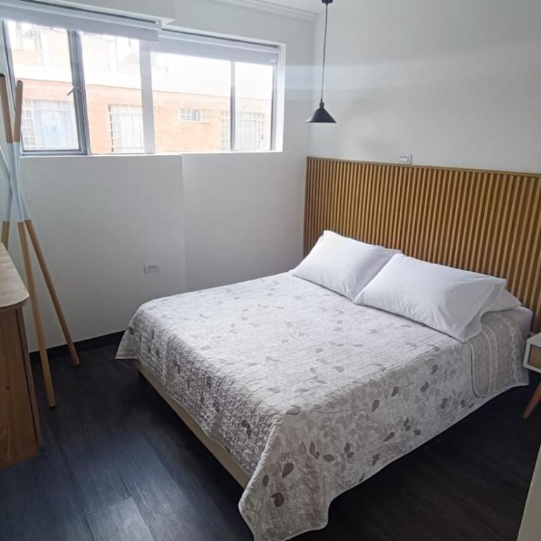 Hostal VIYAJE - Habitación Doble Deluxe - 2