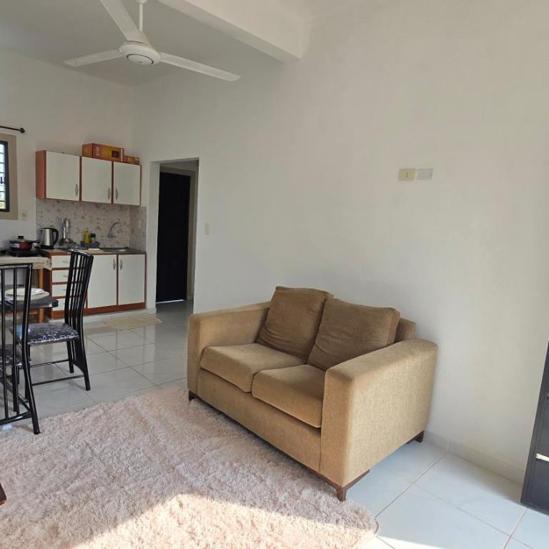 JG&A Home - Apartment with Balcony - 11