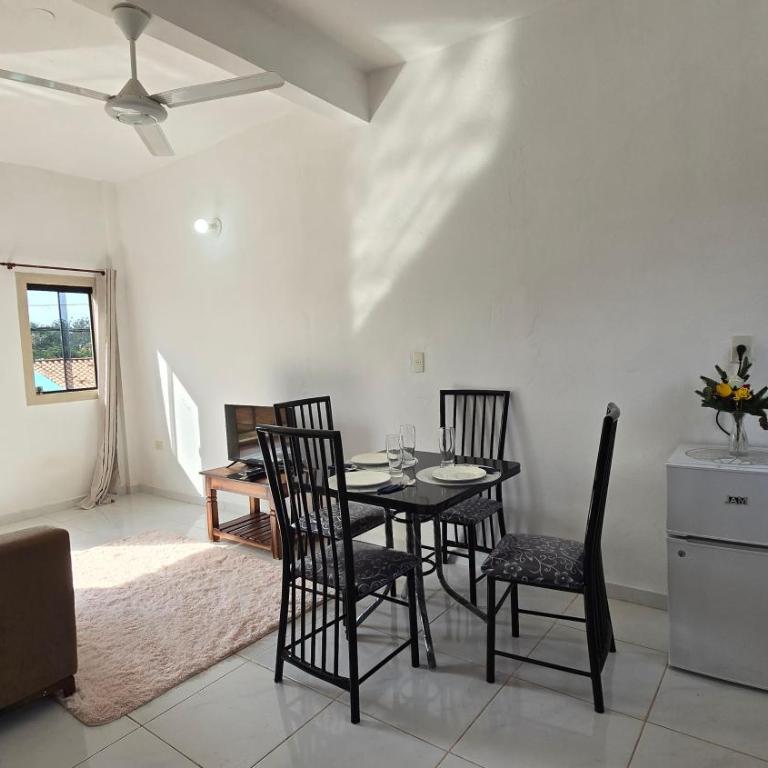JG&A Home - Apartment with Balcony - 4