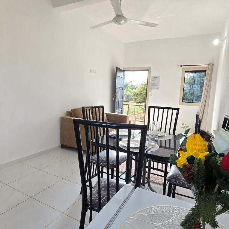 JG&A Home - Apartment with Balcony - 6