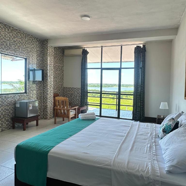 La Posada del Cauchero Hotel & Suites - Superior Double Room with River View - 8