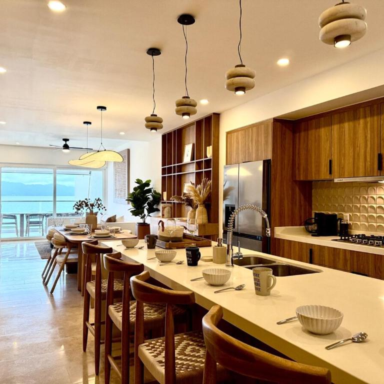 Beachfront 2BR 2baths - 8 Pools by Moikkarentals - Apartamento de 2 dormitorios - 4
