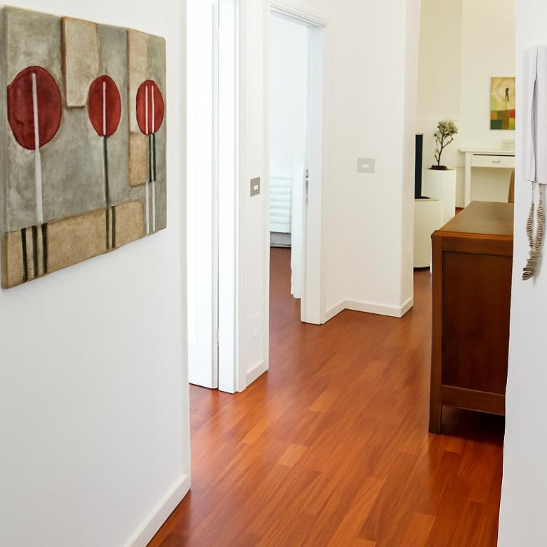 Casa Ozanam - quiet and spacious 6 beds - metro Lima Buenos Aires - Duomo 8 min - Appartamento con 2 Camere da Letto - 1