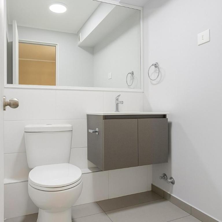 Moderno Depto 3D 2B con Estacionamiento en Concepcion - Three-Bedroom Apartment - 6